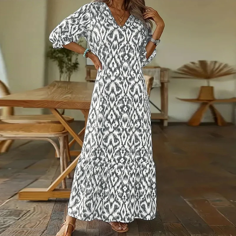 

Женское длинное платье с V-образным вырезом и полурукавом