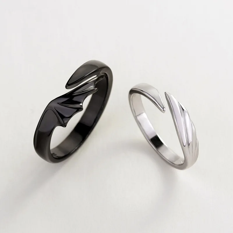 

Punki Hot Sale Angel and Demon Couple Rings for Men and Women Korean Simple Black White Student Ring Valentine's Day Gift