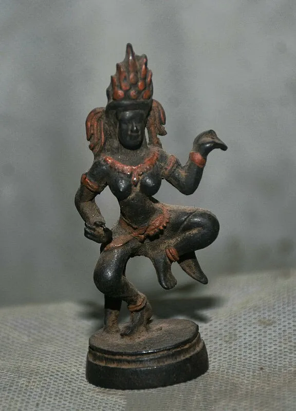 

Старинная Бронзовая статуя Будды Vajravarahi Dorje Phakmo