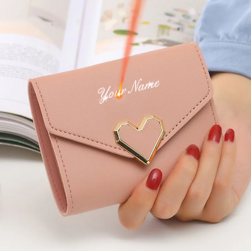 

2023 New Short Women Wallets Free Name Engraving Kpop Heart-Shaped Cute Small Women's Wallet PU Leather Slim Simple Female Purse