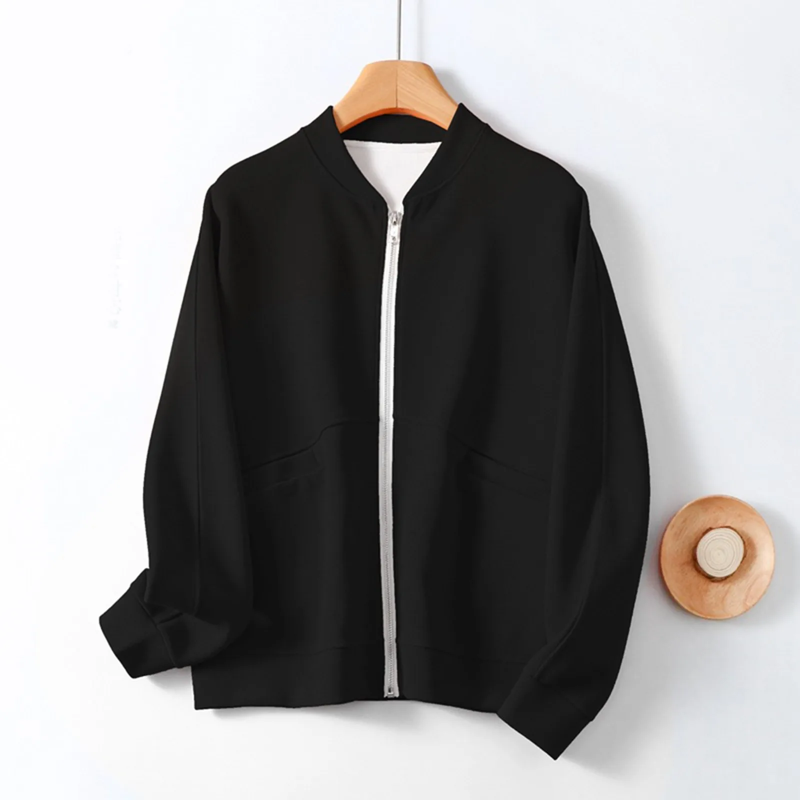 

Women's Loose Fitting Casual Short Pocket Baseball Jacket Jacket Women Pullover