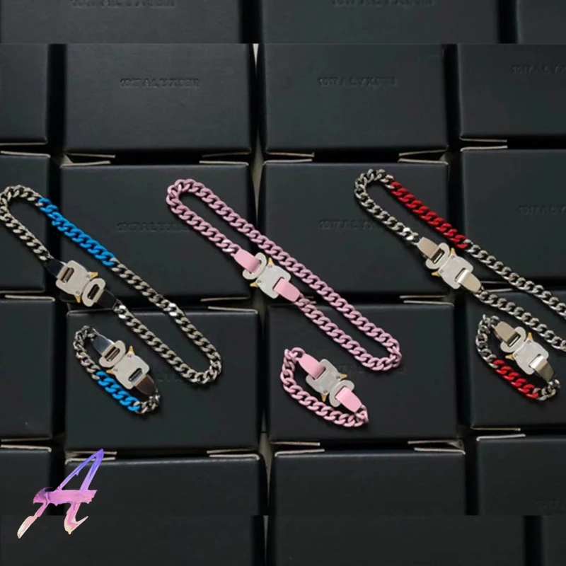 

ALYX 9SM Colored Links Bracelets High Quality Men Women 1017 Alyx Bracelet Logo Metal Buckle Chain