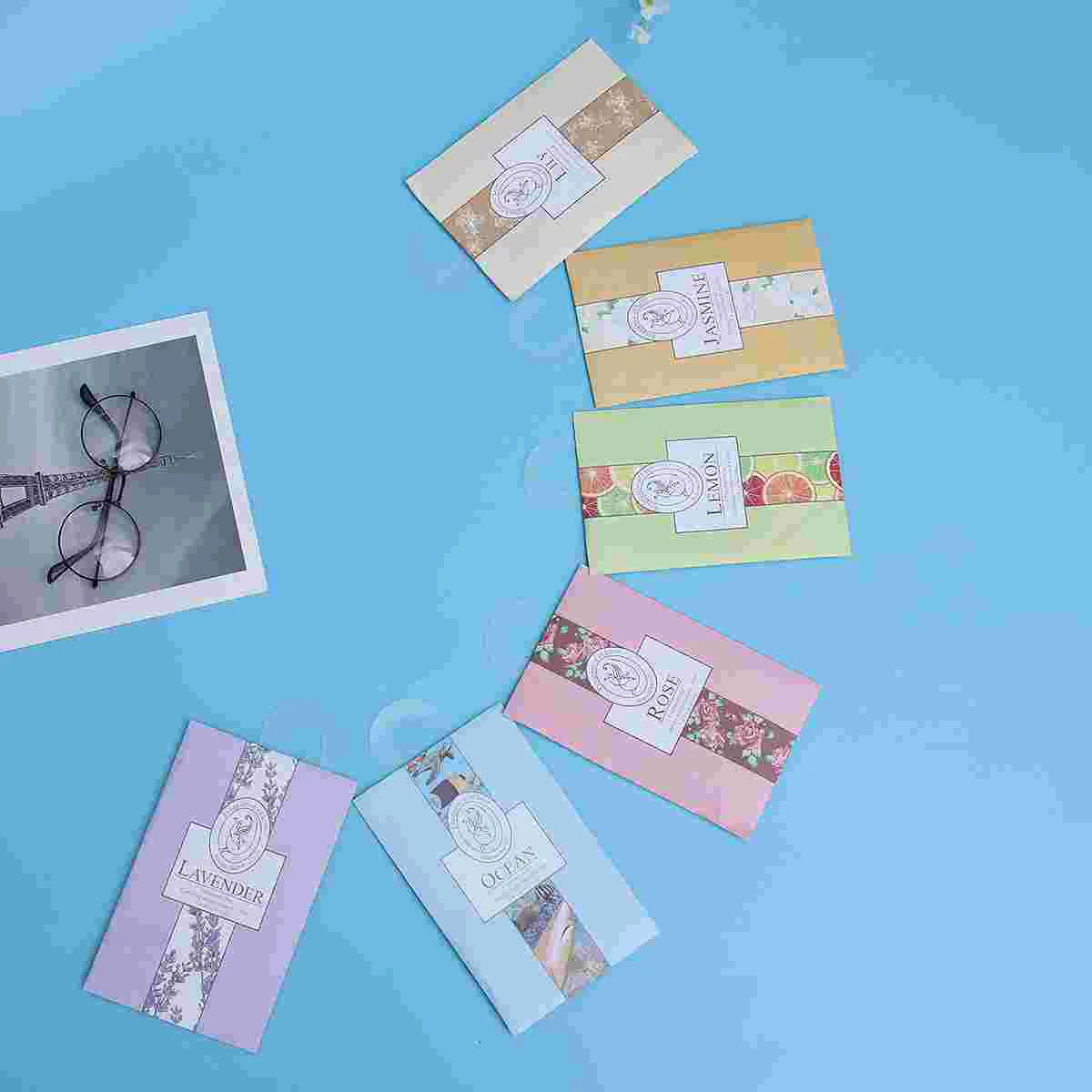 

30pcs Hanging Scented Sachets Lovely Fresh Fragrance Packets for Wardrobe Drawers Closets