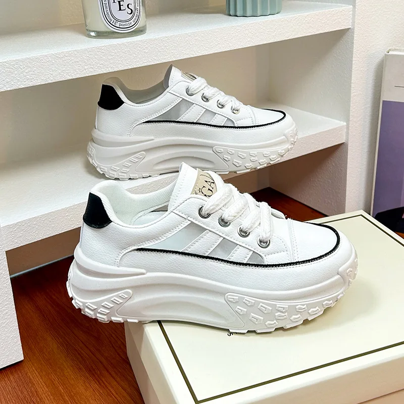 Women's 2023 Summer Sports Shoes New Versatile Hollow Thick Sole Casual Shoes Breathable Women's Vulcanized Shoes