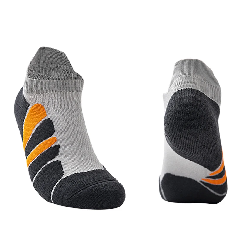 

3Pairs/Lot Good Quality Men's Socks Moderately Dense Soft Comfortable Socks True to Size Fits Perfectly Exercise Running Socks