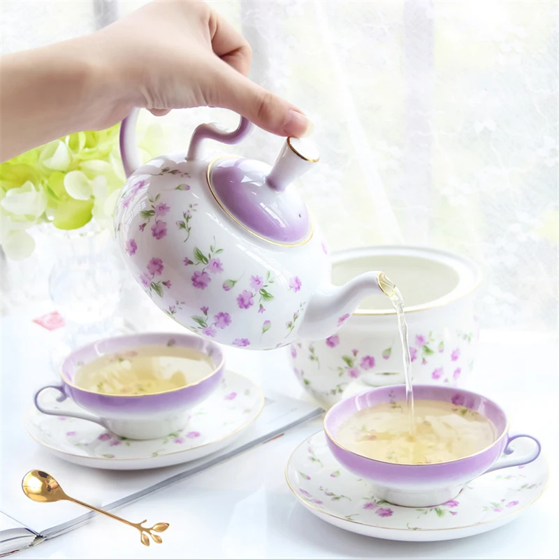 

Французская керамическая кофейная чашка, набор блюдец, европейский домашний чайник, чайный набор с основанием, изысканная романтичная кофе...