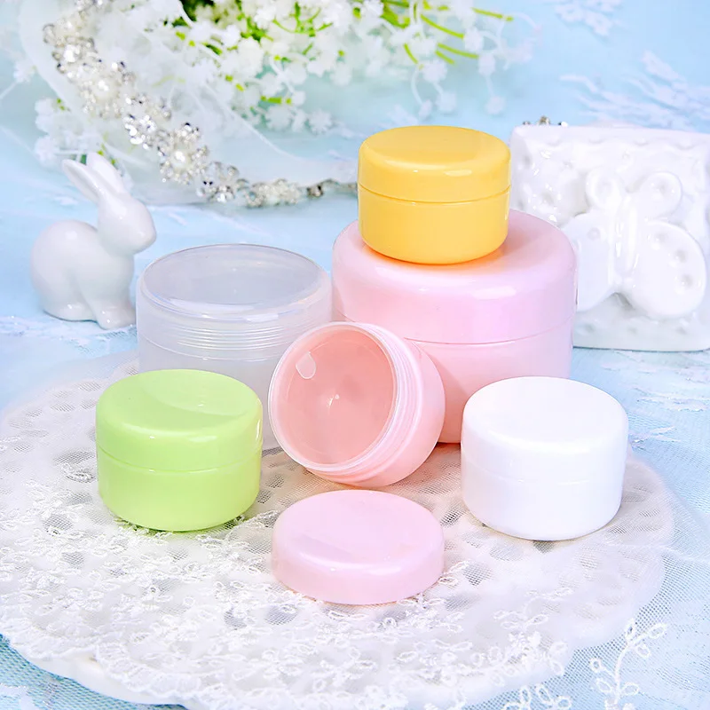 

20PCS 20/50/100g Wholesale Protable Travel Face Cream Makeup Jar Pot Separate Lotion Cosmetics Plastic Empty Refillable Bottles