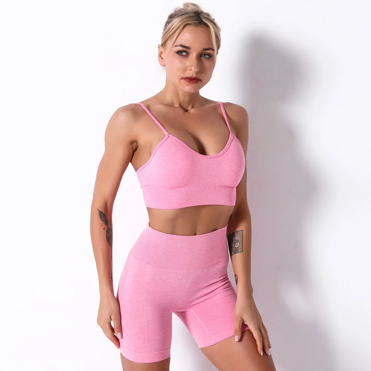 

Candy Colors 2Pcs Women Sport Suit Gym Set Sexy Bra Seamless Shorts Workout Running Clothing Gym Wear Athletic Yoga Set