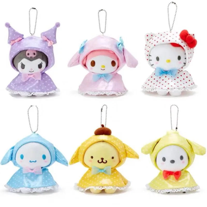 

Плащ-дождевик Sanrio для перекрестной одежды, плюшевый брелок Kuromi, брелок с рисунком Hello подвеска в виде котенка Melody Kawaii, украшение для сумки, мультяшная игрушка, подарки на день рождения