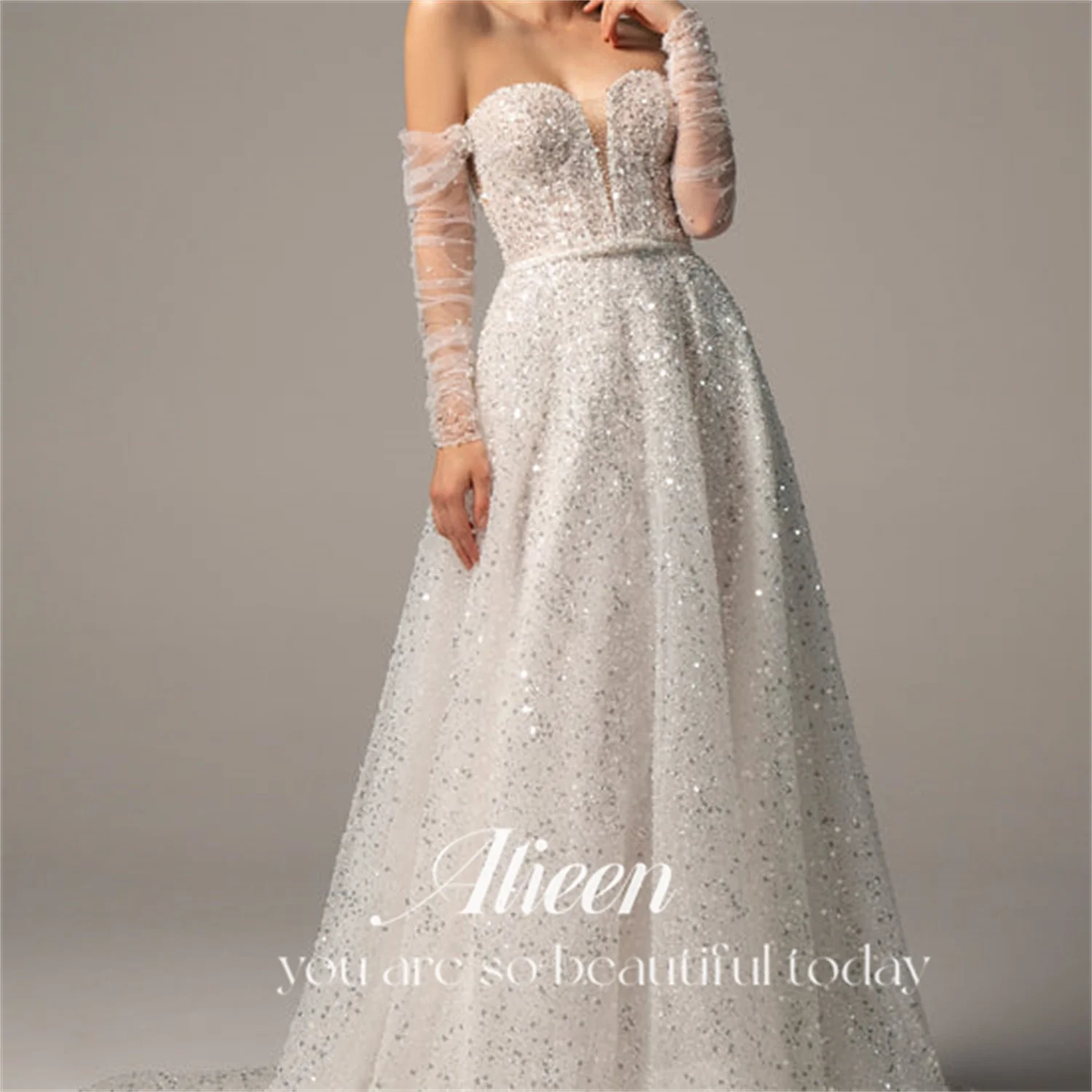 Женское свадебное платье Aileen белое элегантное с длинными рукавами и открытыми