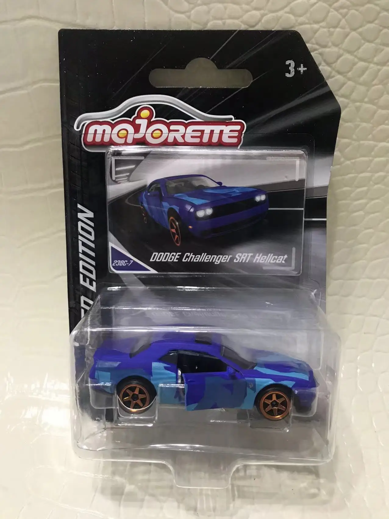 Majorette 1:64 Dodge Challenger srt hellcat MUSTANG ALFA ROMEO GUILIA NISSAN GTR NISMO GT3 литье под давлением модель