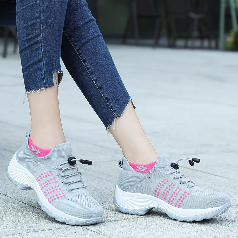 Tenis De Mujer Casual Walking Shoes for Women Lightweight Shake Shoes Thick Bottom Increasing Height Sports Footwears Breathable