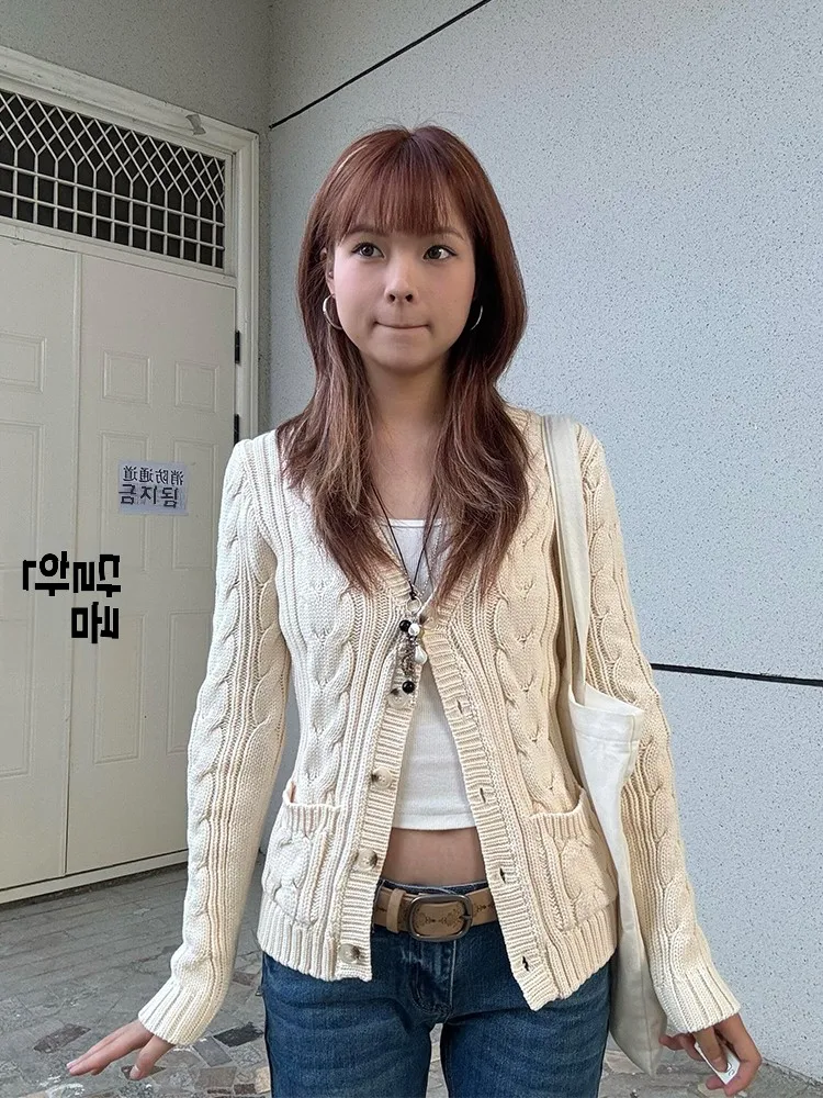 Плюс размер корейской серии Design Sense Ретро твист свитер с длинными рукавами