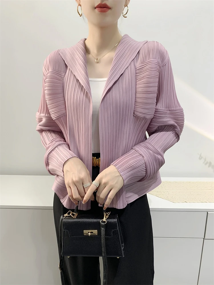 GVUW плиссированные куртки с лацканами женские однотонные длинными рукавами