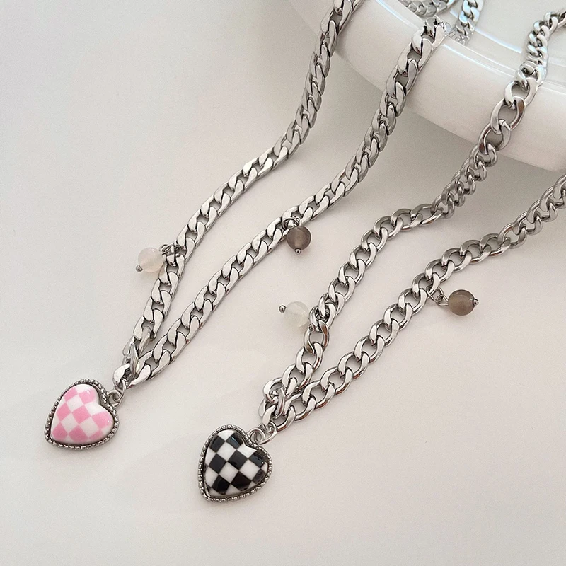 

Fashion Women Sweater Chain 2021 Hip-Hop Love Heart pink Pendant Necklace Vintage New Design Clavicle Chain Gothic Long jewelry