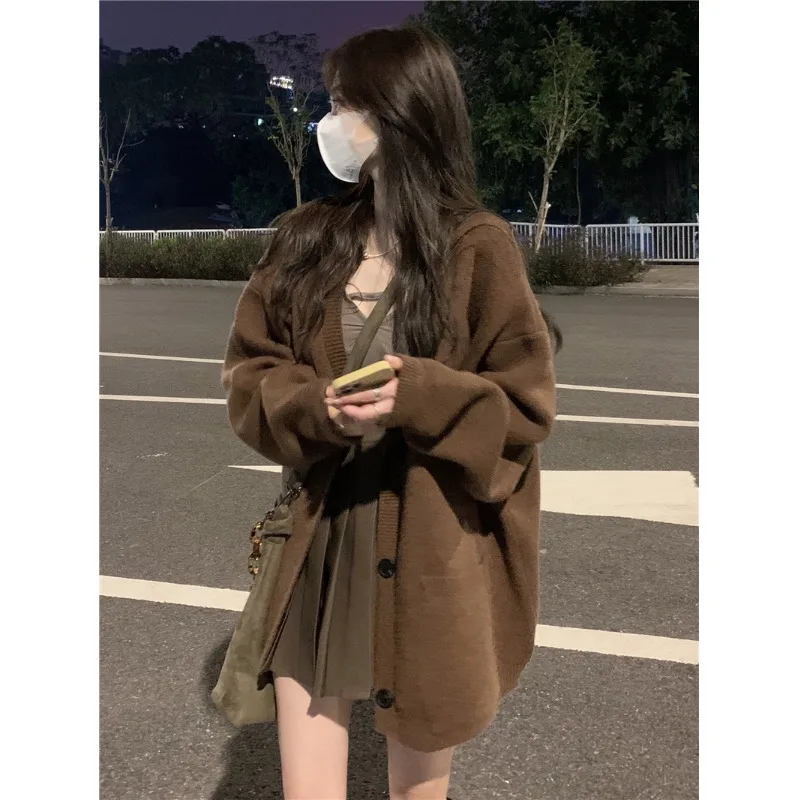 Женский вязаный кардиган с длинным рукавом