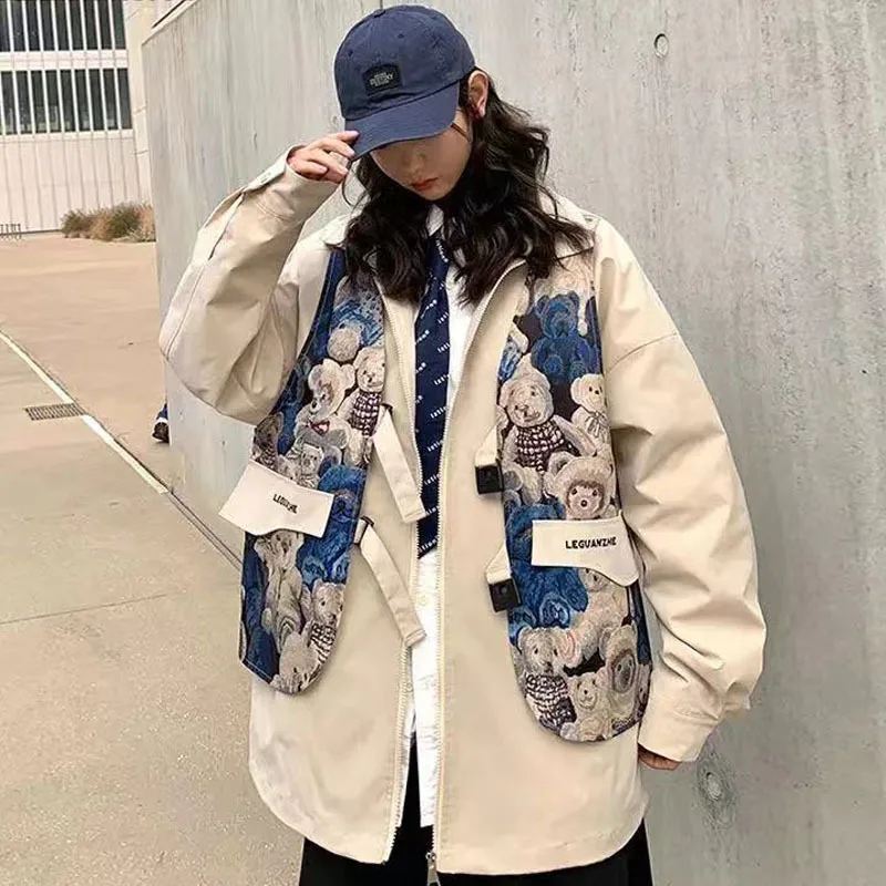 

Бейсбольная униформа в стиле Харадзюку, куртка-бомбер с принтом медведя, с карманами, однобортная уличная одежда с лацканами для мужчин и же...