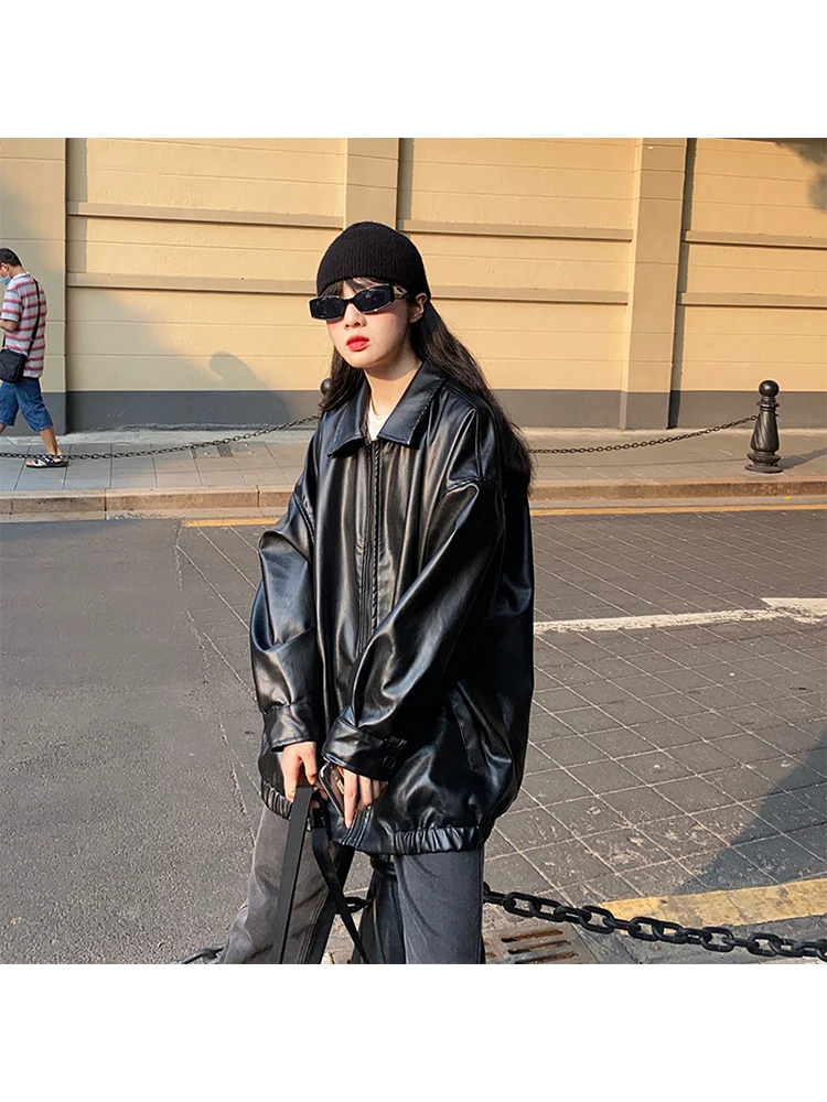 Женская куртка-бомбер с лацканами куртка из искусственной плиссированной кожи в