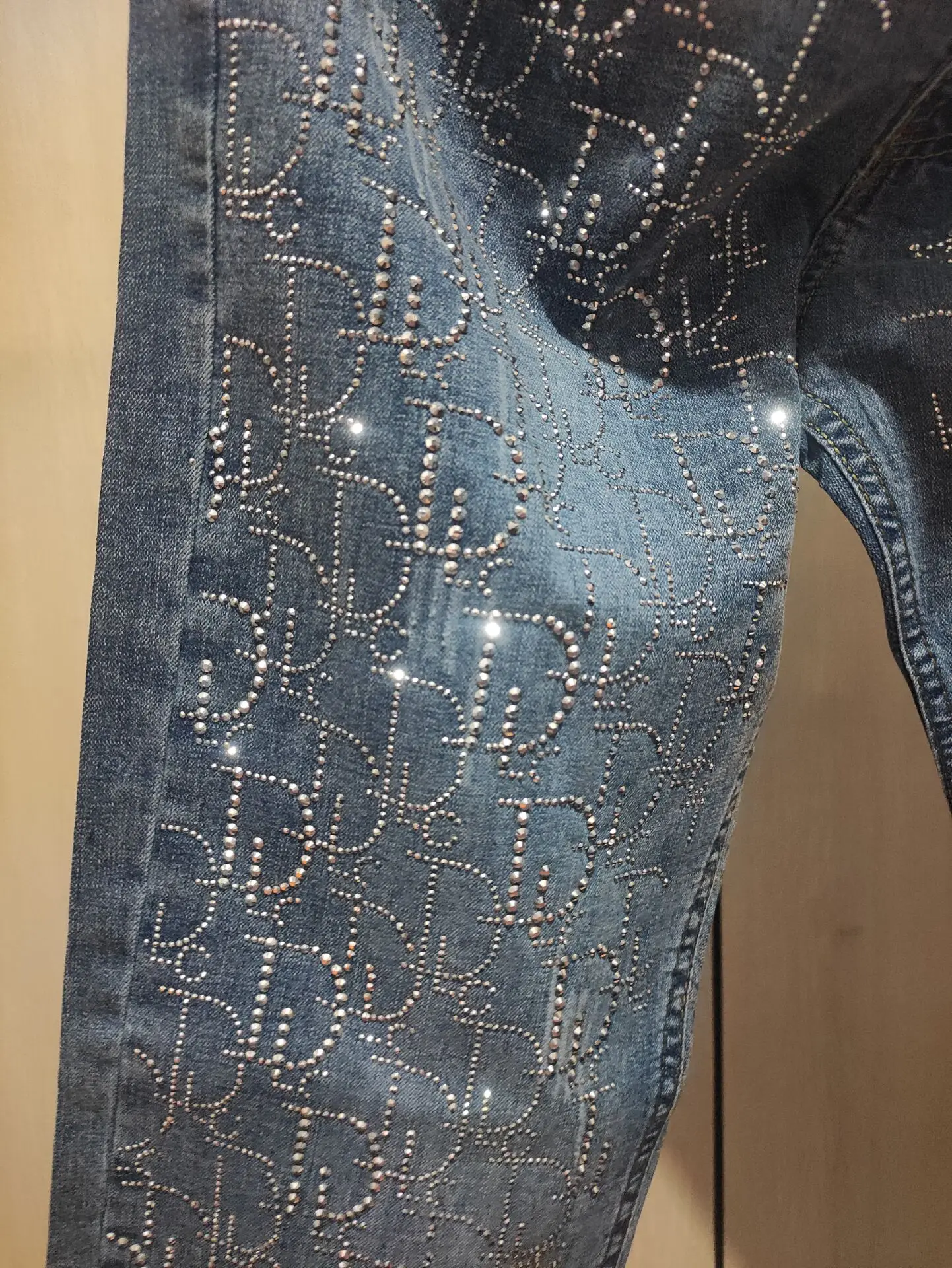 Мужские джинсы стразы Повседневные Удобные мужские брюки высокого качества