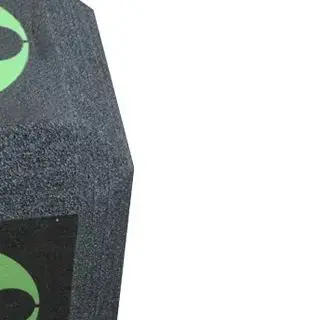 Фото 3D-мишень для стрельбы из лука в форме куба с 6 сторонами, самовосстанавливающаяся, из пены XPE, с ремнем для переноски, для блочных и традиционных луков, а также для охотничьих наконечников №1