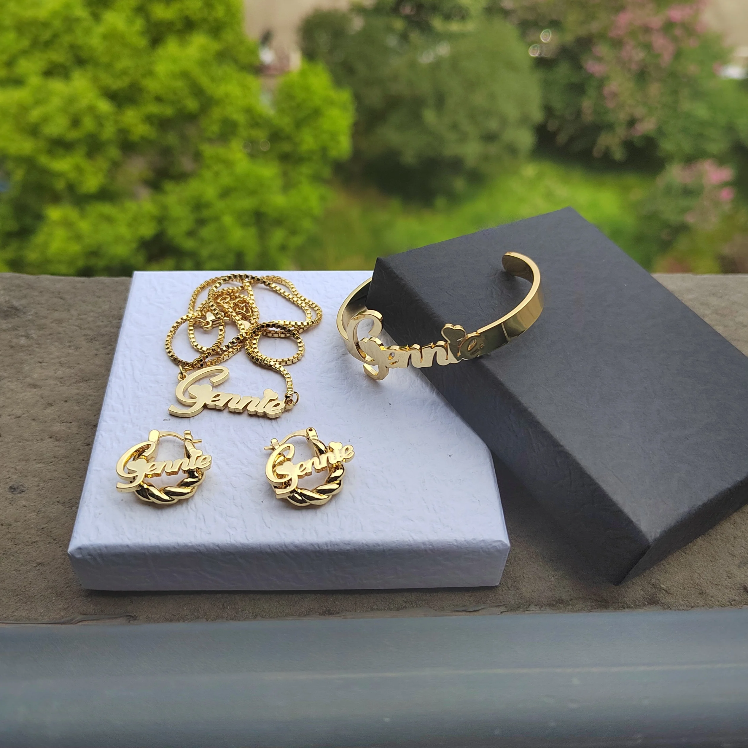 Рисунок 3 - Набор ювелирных изделий HIYONG с именем на заказ