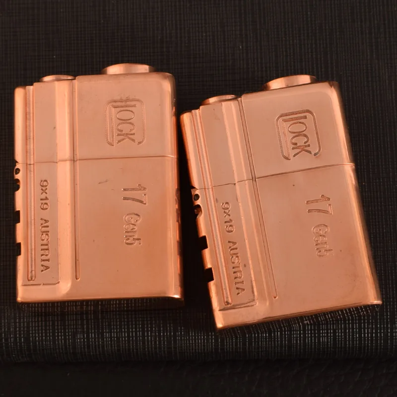 

Red Pure Copper Brass G17 Glock Trench Pure Copper Kerosene Lighter Windproof Retro Armor Shield Collection Machine Gift Men