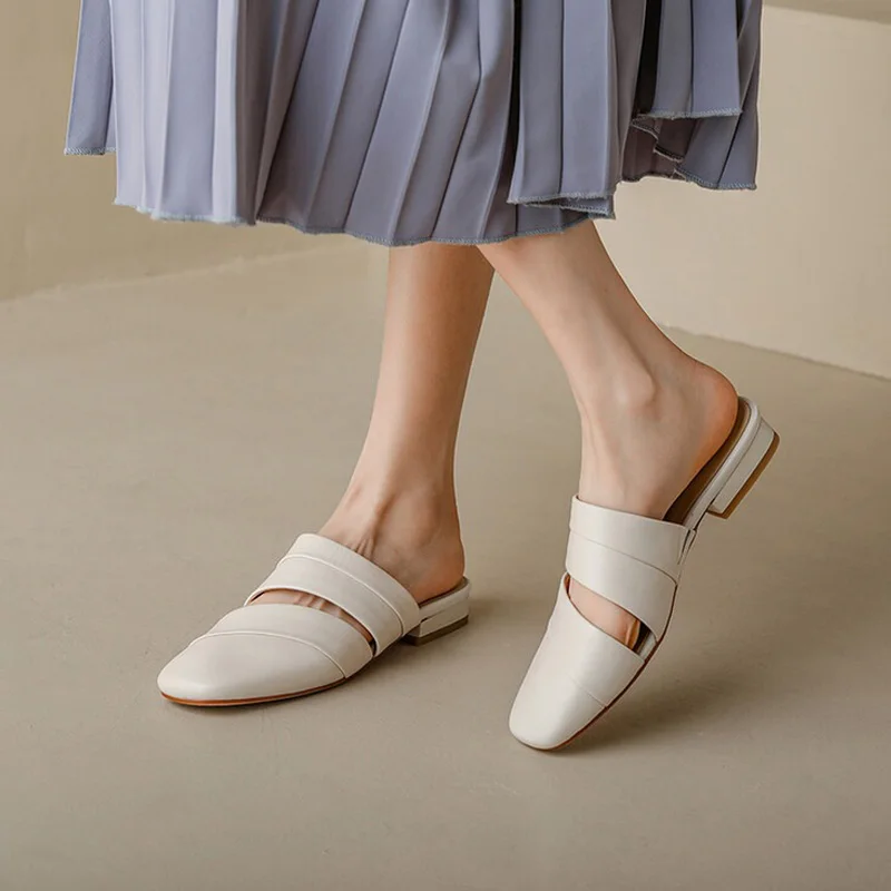 Concise Soft Leatherette Mules Woman Summer Elegant Low Heel Slide Sandals Ladies Twill Hollow Design Outdoor Flat Slipper Shoes