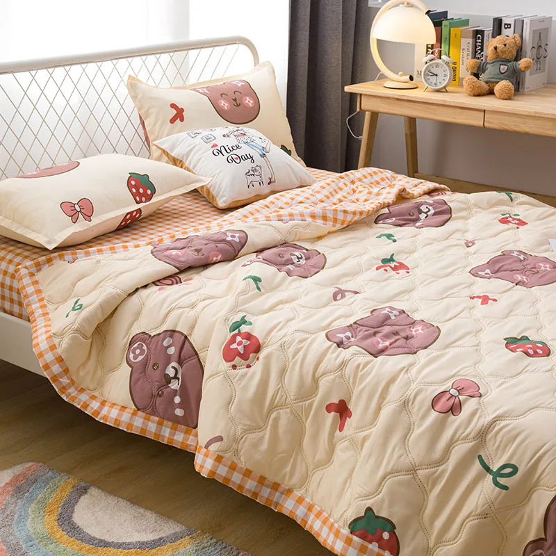 

Cartoon Print Summer Thin Air Conditioner Quilt Machine Washed Single Double Cool Quilt Comforter 150x200 for Children Adults