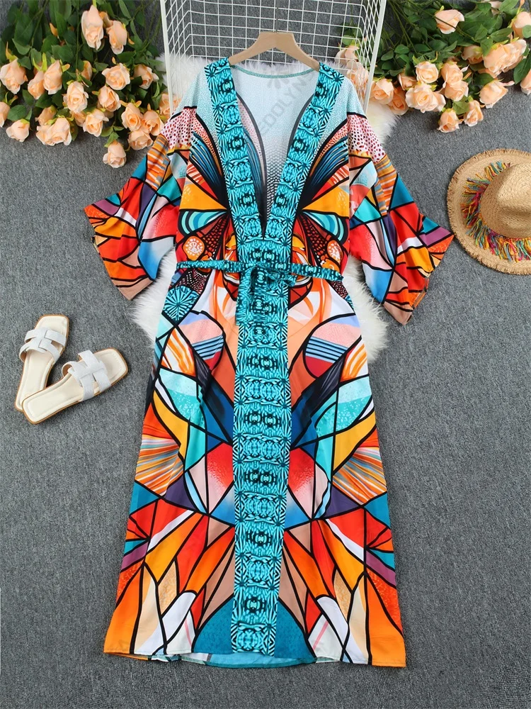 Женское летнее платье-кардиган с геометрическим принтом