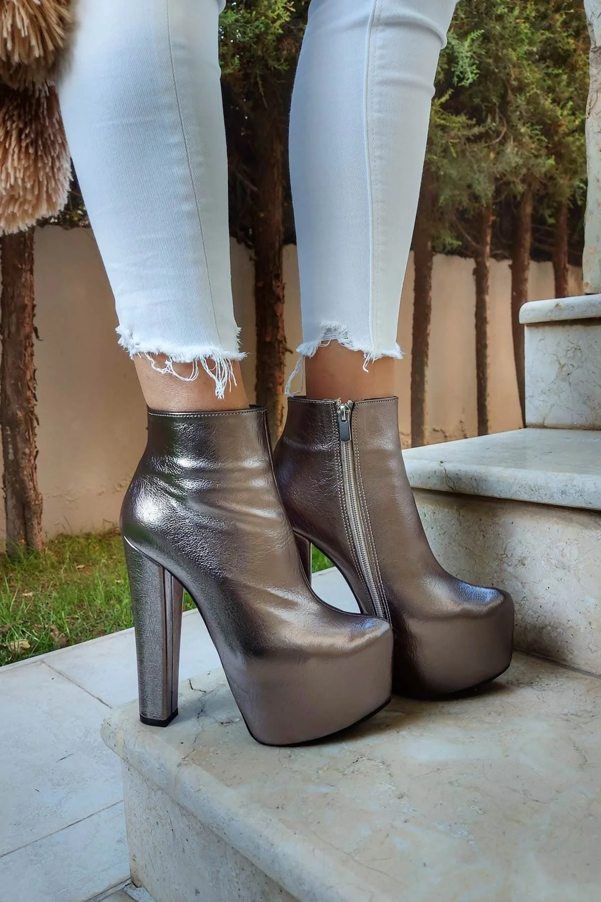 

Tailstock Platinum Crease High-Heeled Boots