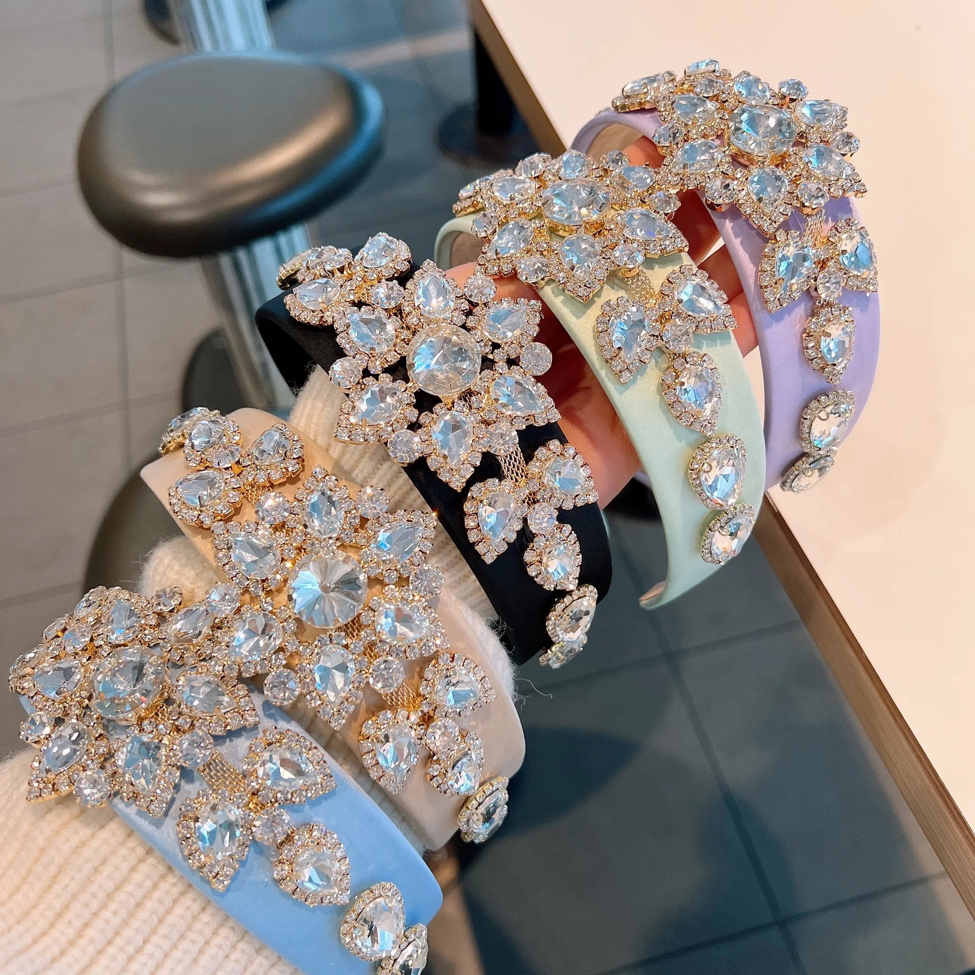 

Fashion Baroque Rhinestone Flower Luxury Headband Bridal Hair Accessories