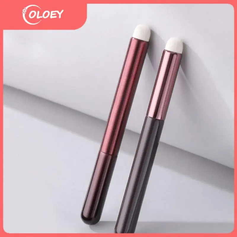 

Smudge Brush Lipstick Brush Soft Makeup Brush 1pcs Round Lip Brush Lipstick Lipgloss Blending Brush Concealer Brush Beauty Tool