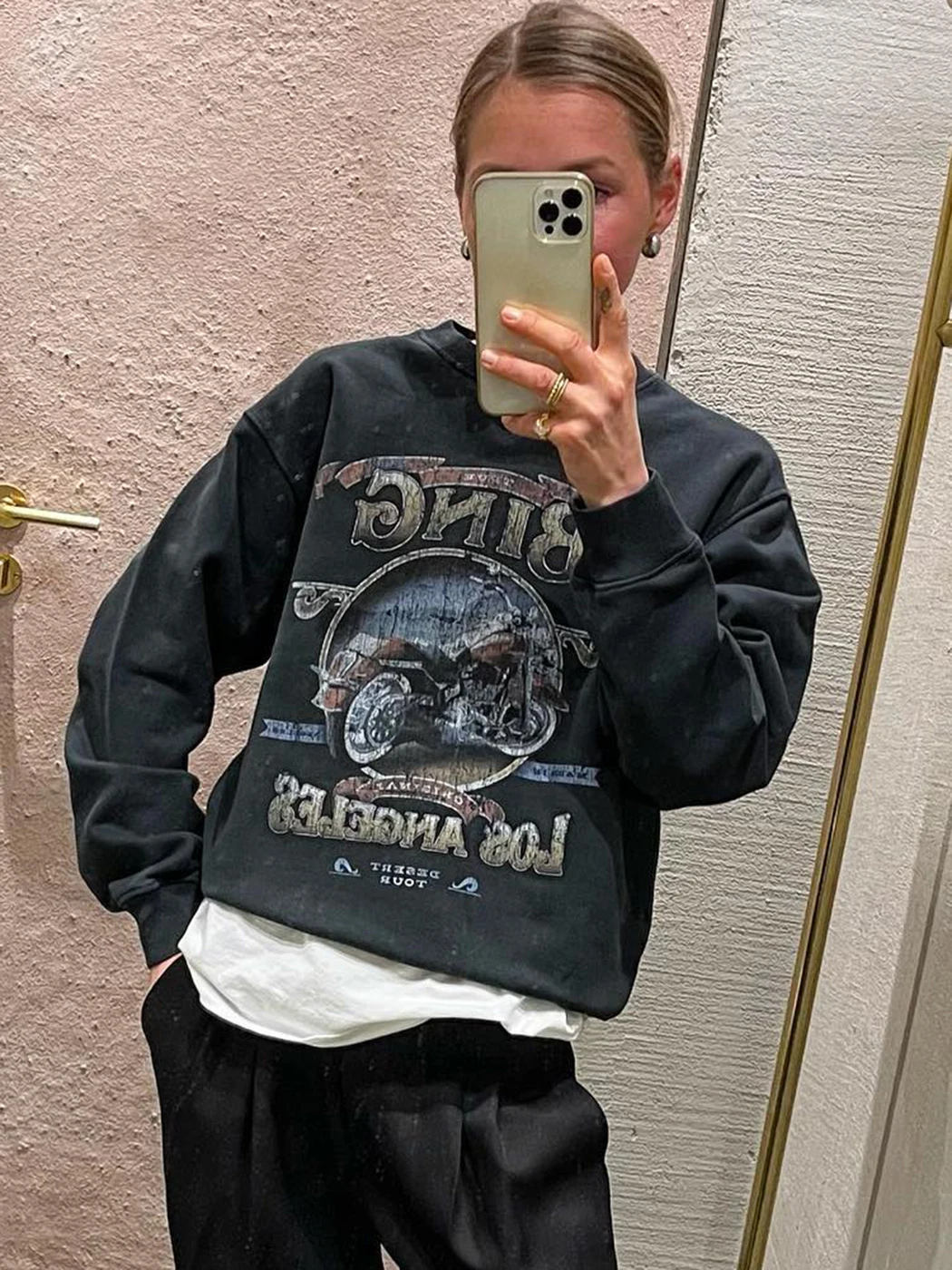 

Свитшот женский с графическим принтом и надписью, на весну-осень