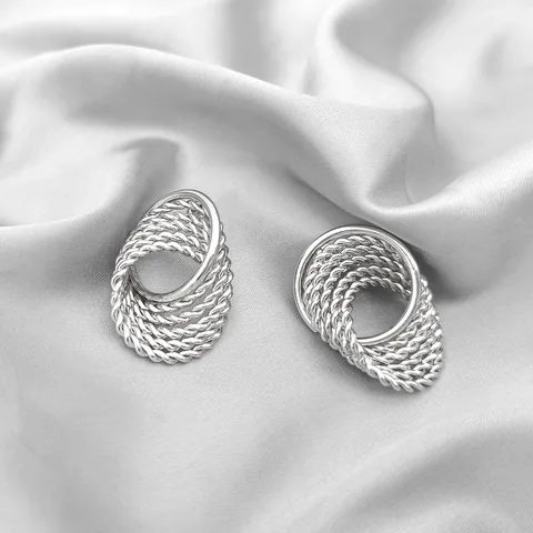 Многослойные золотые серьги гуантуо