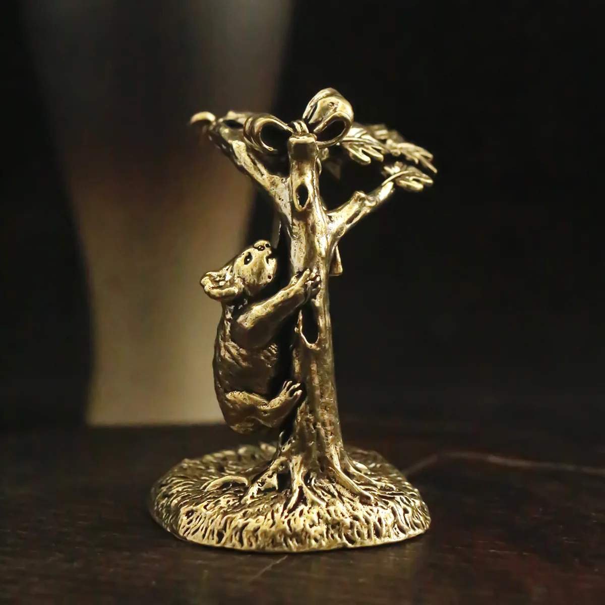 

Латунная мини-фигурка коала