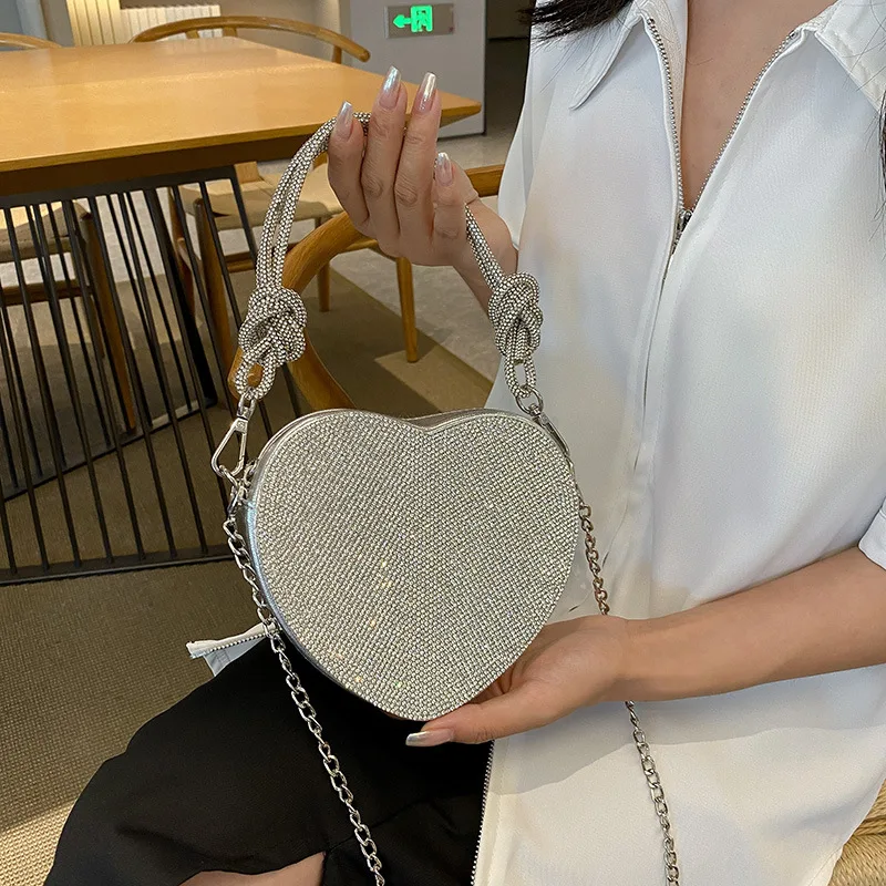 

Europe and The United States Fashion Diamonds Foreign-Style Personality Versatile Luxury Love Dinner Bag Handheld Crossbody Bag