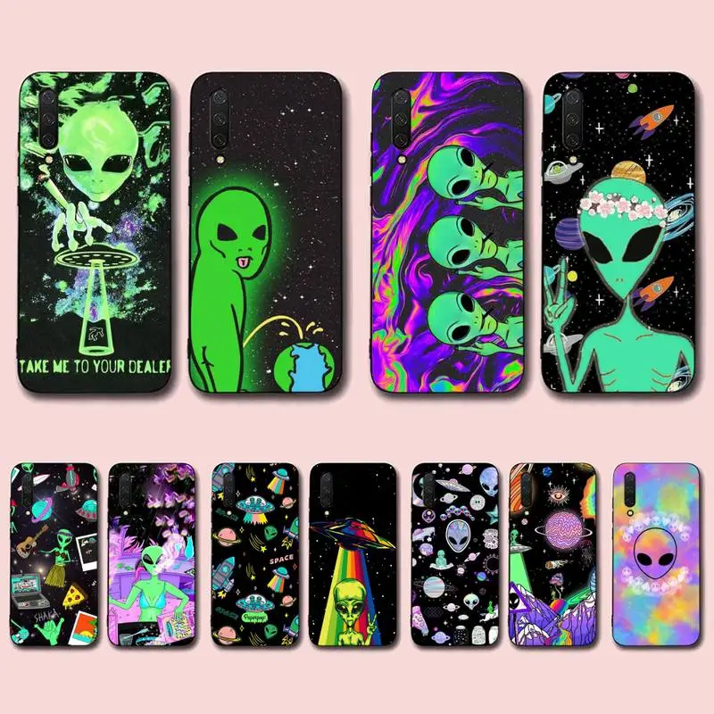 

Aesthetics Cute Cartoon alien space Phone Case for Xiaomi mi 5 6 8 9 10 lite pro SE Mix 2s 3 F1 Max2 3