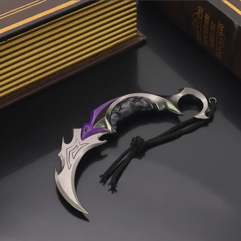 Металлический нож-керамбит диаметром 15 см для мальчиков