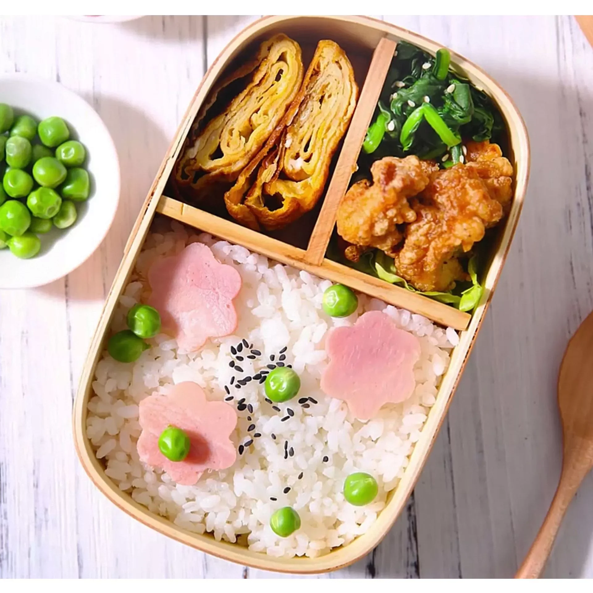 

2023New Style Wooden Lunch Box Picnic Bento Box for School Kids Sushi Container Tableware Double-layer Round Square Storage Box