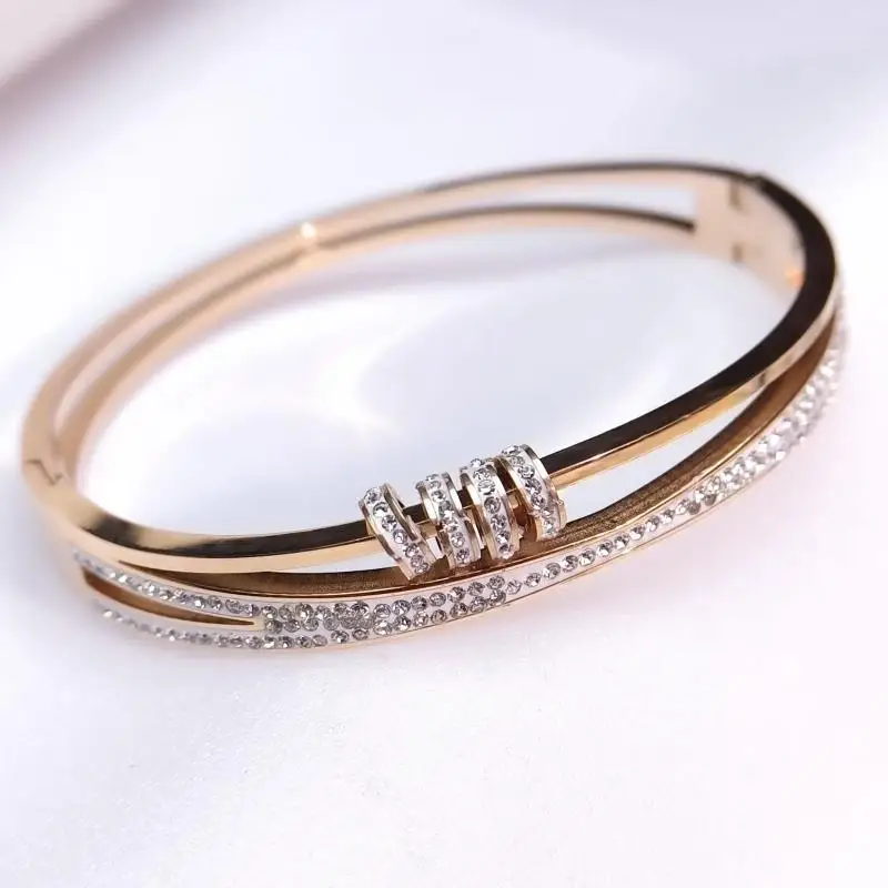 Роскошный двухслойный закрытый браслет из нержавеющей стали для женщин золотого