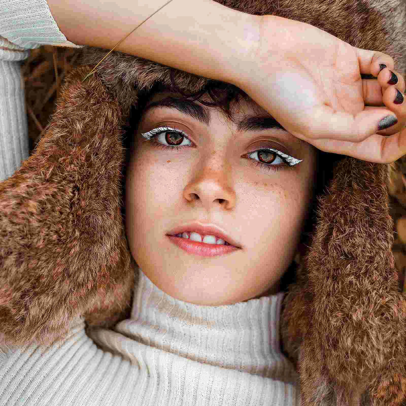 

3pcs Peel off Eyeshadow Pencil Highlighter Makeup Pen Highlighter Pencil Eyeliner Pencil Lying Silkworm Pen