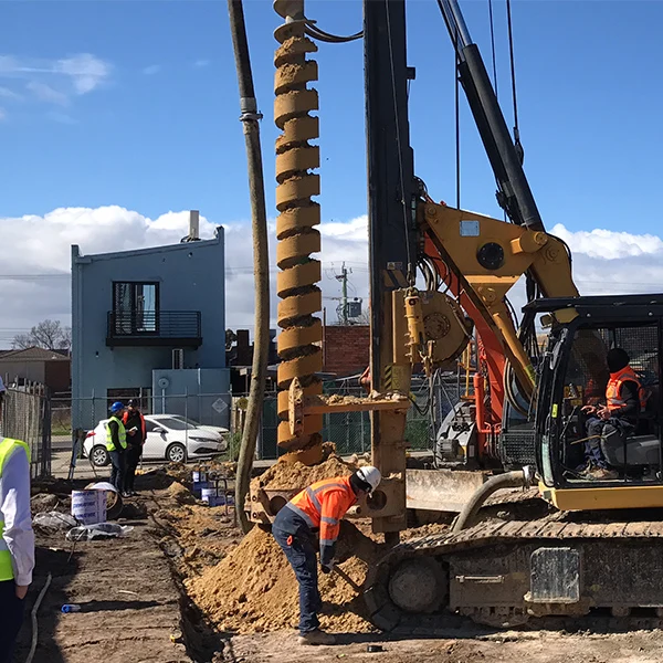 YG наиболее эффективные скучные сваи спиральный станок КФА KR125M гидравлическая