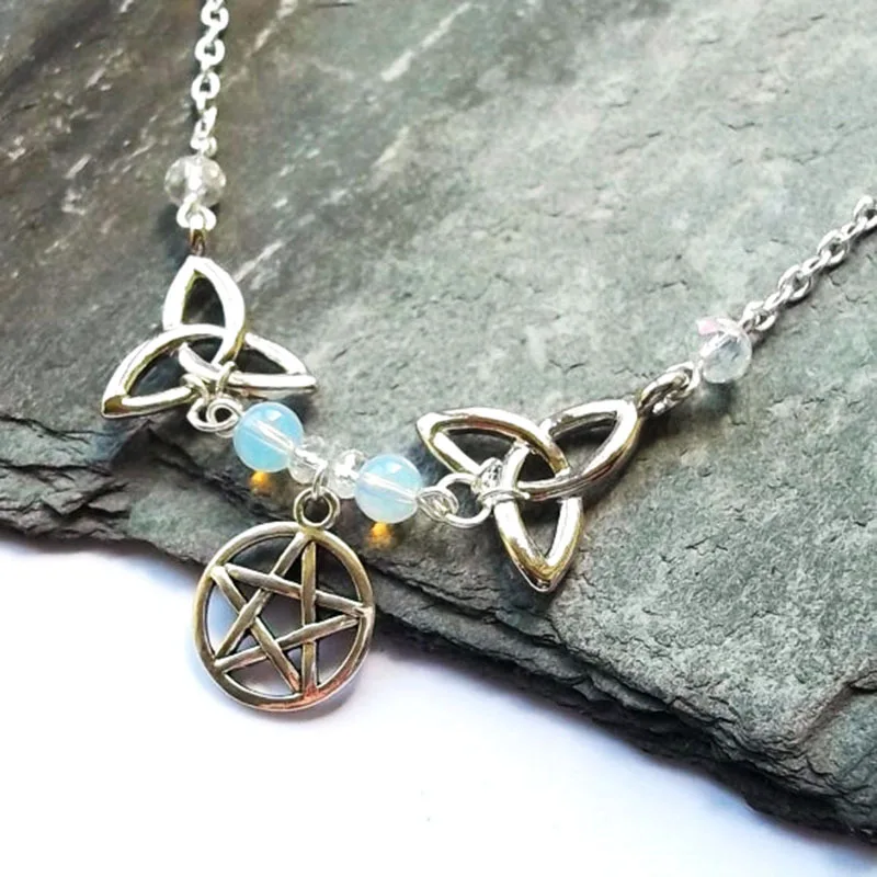 Mysterious Irish Knot Hair Ornament Jewelry Vgh010