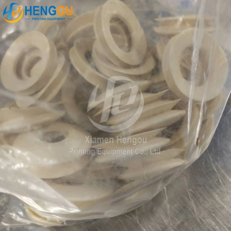 

44x26x19x8 мм белая резиновая присоска