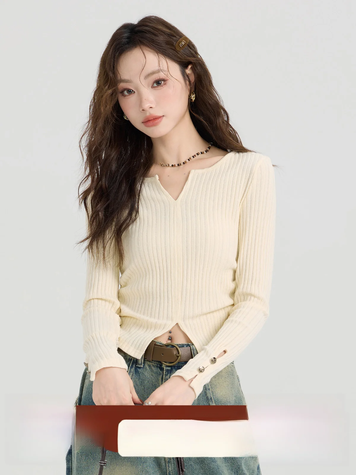 Трикотажный женский свитер Xiaoke French sle с V-образным вырезом и длинным рукавом