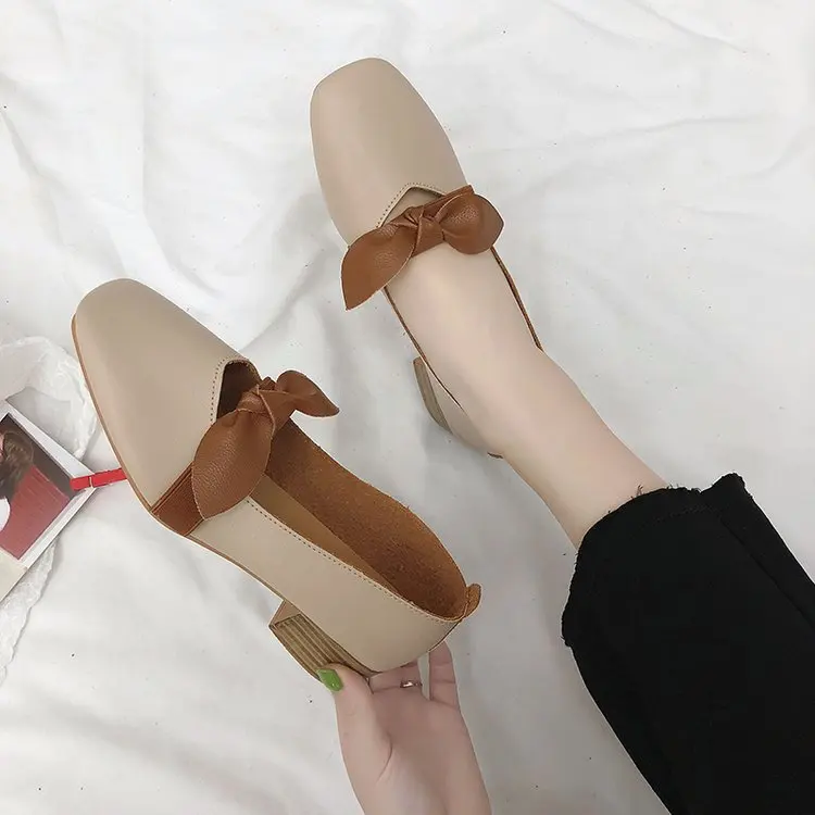 

Low Heels Korean Shoes Square Toe Female Footwear Bow-Knot Casual Sneaker Soft On Heels 2023 New Dress Summer Butterfly Grandma