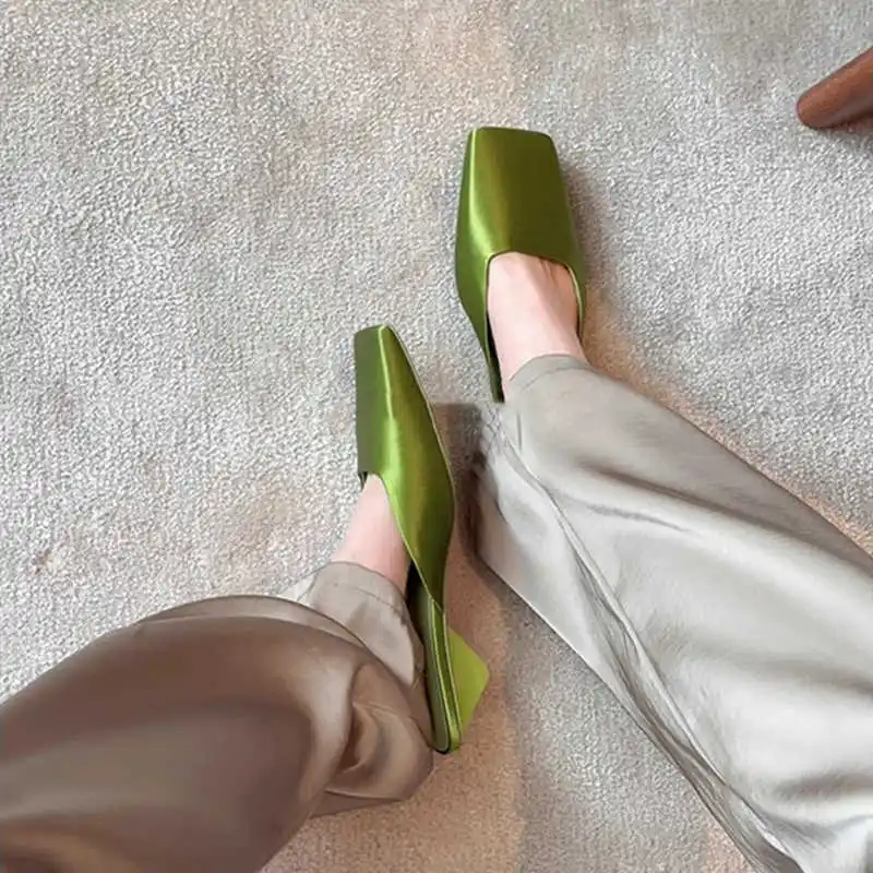 Мюли женские атласные элегантные сандалии на низком каблуке квадратный носок