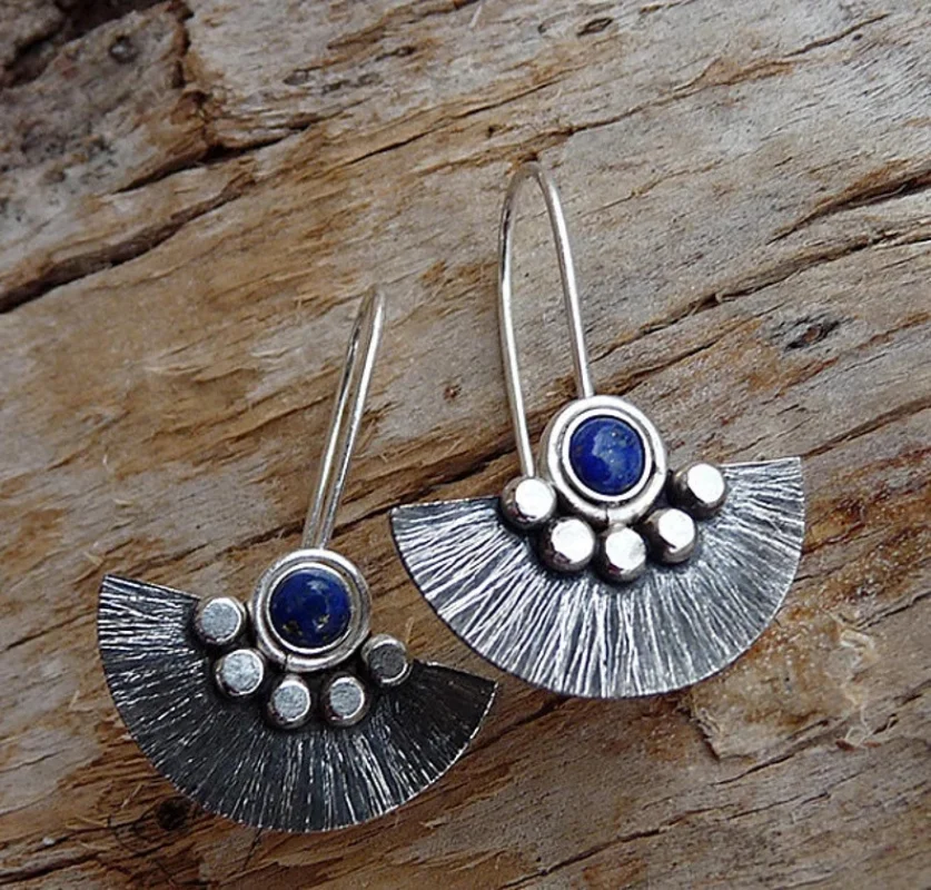 

Ethnic retro semicircle fan-shaped alloy ear hook imitation Thai silver lapis lazuli earrings female