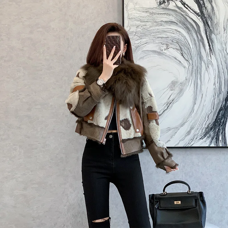 Fur coat women's short 2022 new winter warm wide edition color matching small rabbit fur Jacket