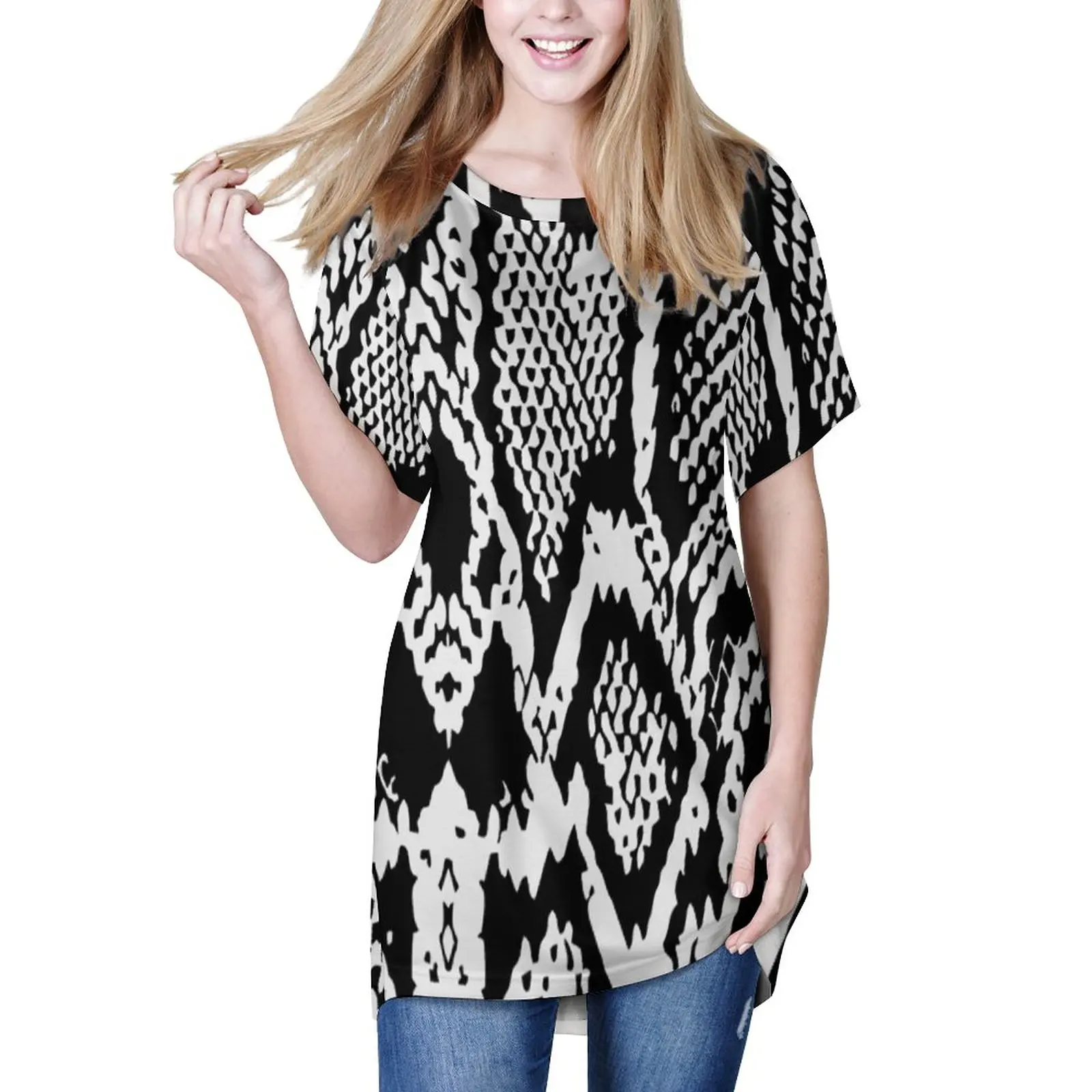 

Черная футболка Boa с принтом змеиной кожи, современные свободные футболки с коротким рукавом, уличные модные футболки, женские сексуальные ...